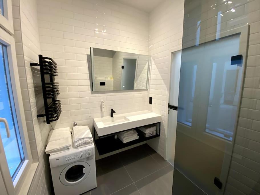 Design Apartment In The Centre Of Bécs Kültér fotó