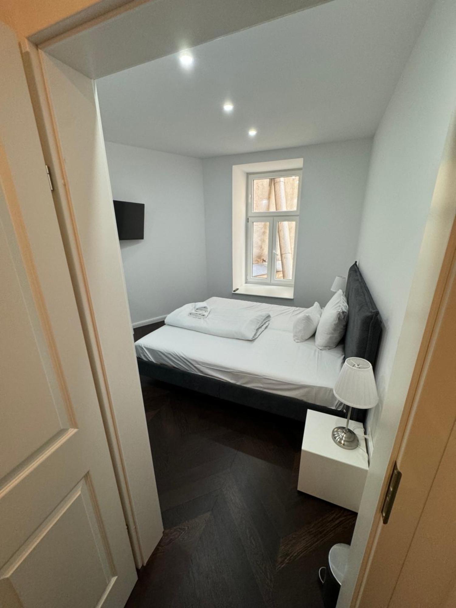 Design Apartment In The Centre Of Bécs Kültér fotó